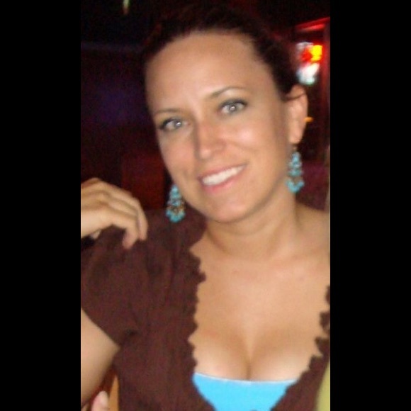 Meet your Posher, Heather - Picture 5 of 5